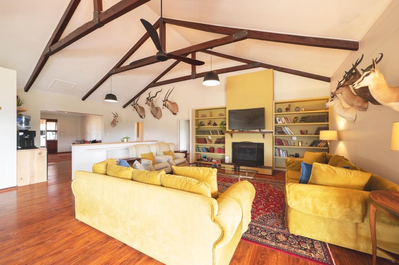 Ufumene Game Lodge Alicedale Екстериор снимка